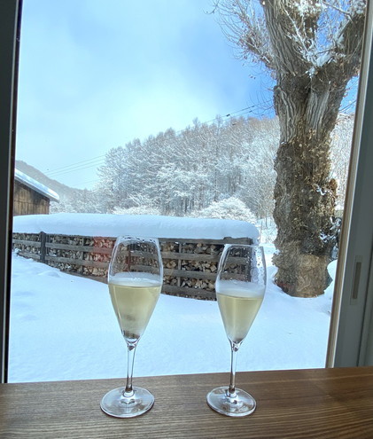 2021年1月 『札幌の裏庭を登る、そして食べる』 January 2021 \"Winter Hiking and Eating in Sapporo\"_c0219616_09583462.jpg