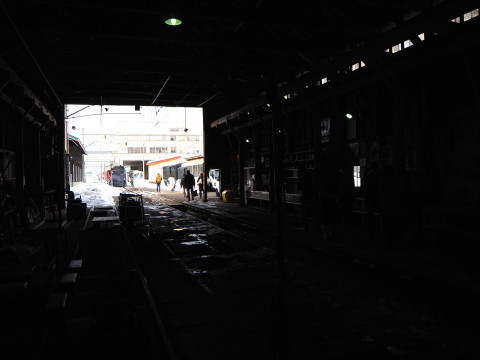 弘南鉄道と古津軽をめぐる真冬のモニターツアー*平賀駅車両基地見学_b0147224_00410010.jpg