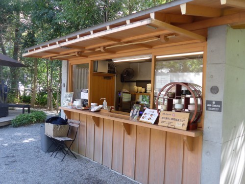 熱海「来宮神社 五色の杜」へ行く。_f0232060_23335888.jpg