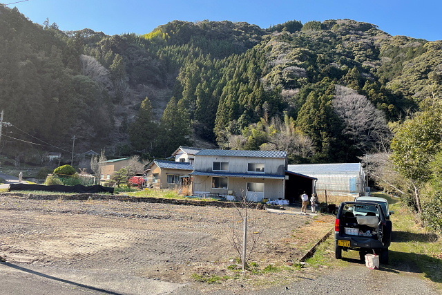 家の前をキャンプ場に_e0145995_18452345.jpg