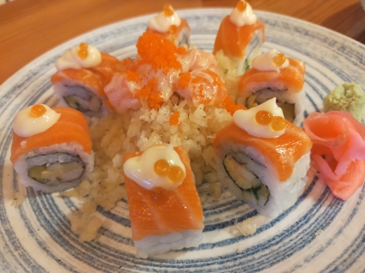 食ING情報☆鰻寿司＠名前知らぬポイペトの日本料理店_e0408534_23335363.jpg