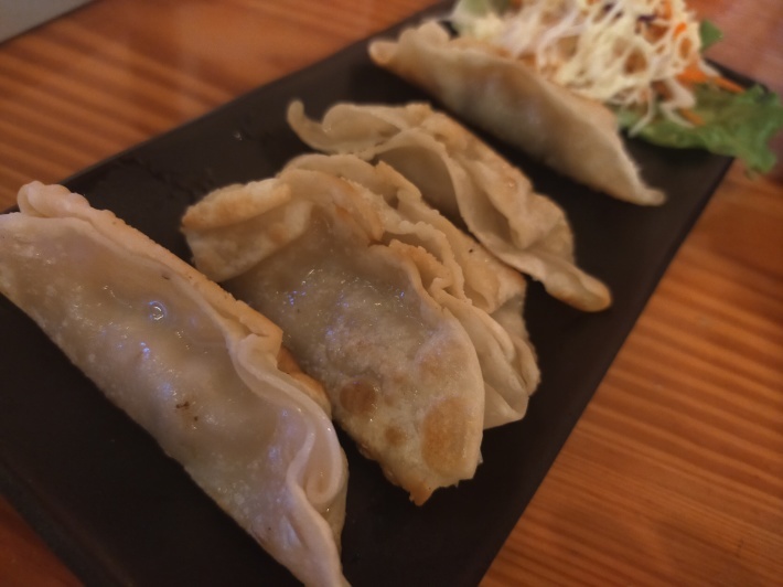 食ING情報☆鰻寿司＠名前知らぬポイペトの日本料理店_e0408534_23384275.jpg