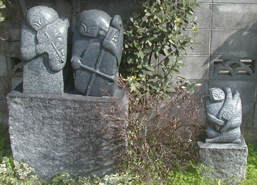 ●吉本豊の野外彫刻、その3_d0053294_17125507.jpg