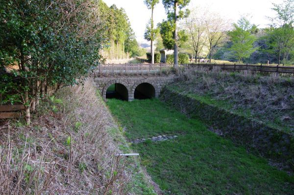栃木県 国宝・国指定重要文化財(建造物) 見学解説付き_b0212342_08375373.jpg