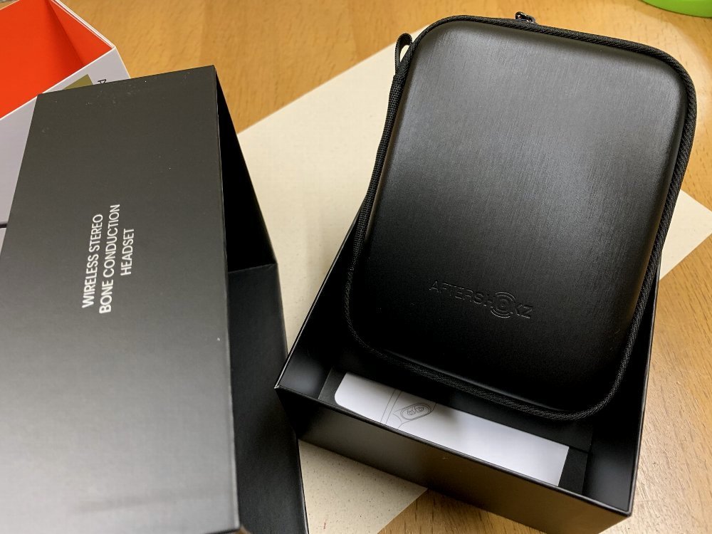 ☆骨伝導ヘッドホン OPENCOMM☆_c0092953_00484428.jpg