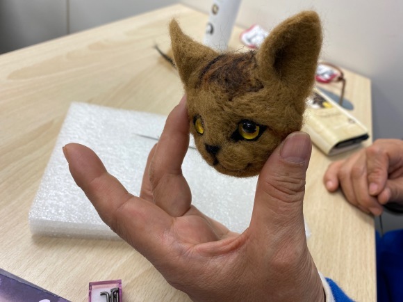 猫ブローチの完成です!_d0239135_14535083.jpg