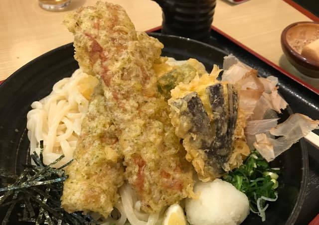 そういえばつい先日のこと.....定期的に食べたくなる........_b0194185_20363960.jpg