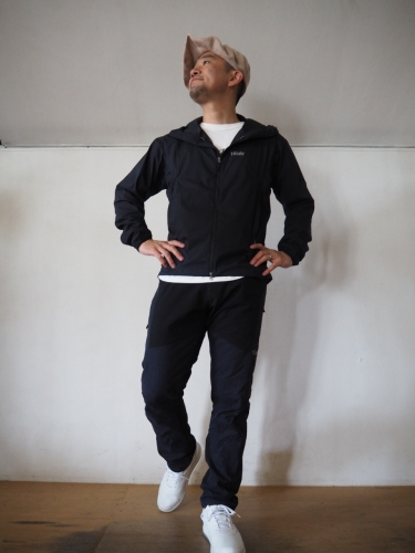 LUNGE ドイツ製の究極スニーカー_e0357389_14515541.jpg
