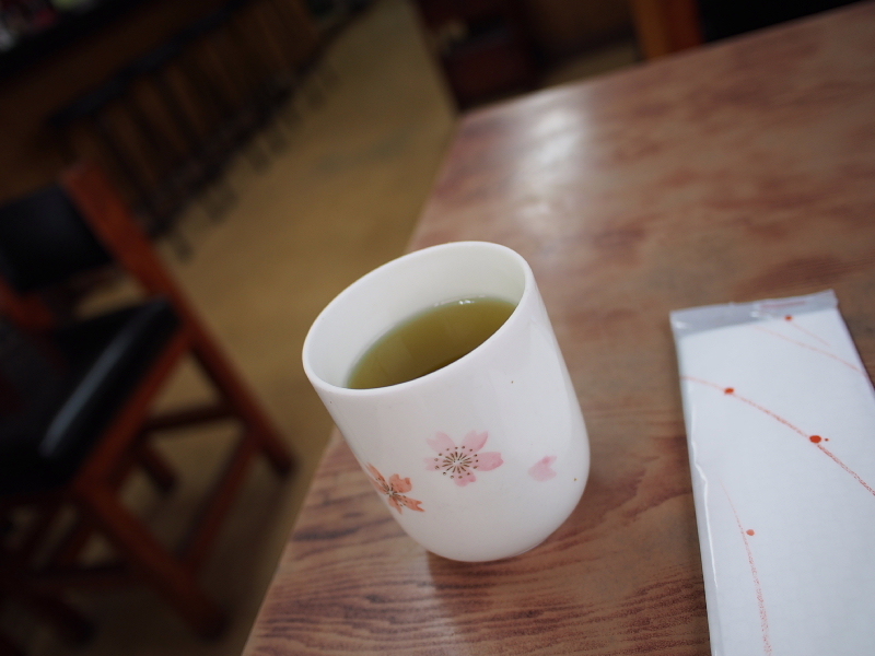 【真心こそ食の提供の本質】キング食堂＠木更津　「特製コロッケ定食」_b0008655_23403921.jpg