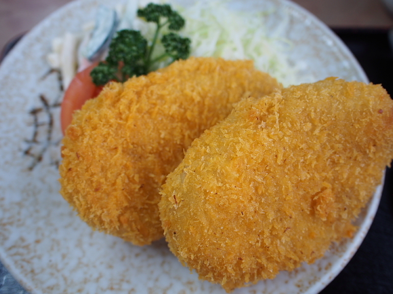 【真心こそ食の提供の本質】キング食堂＠木更津　「特製コロッケ定食」_b0008655_23431879.jpg
