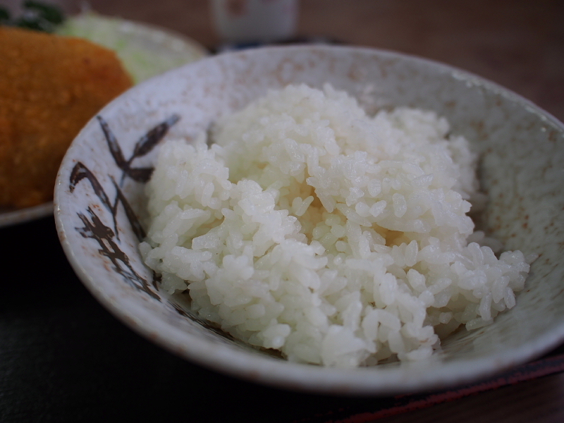 【真心こそ食の提供の本質】キング食堂＠木更津　「特製コロッケ定食」_b0008655_23442029.jpg