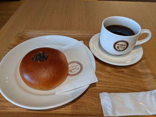 小倉あんぱんとブレンドコーヒー カフェ コア 北海道がんセンター 札幌市白石区菊水 eihoのブログ2 小倉あんぱんとブレンドコーヒー カフェ コア 北海道がんセンター 札幌市白石区菊水 eihoのブログ2