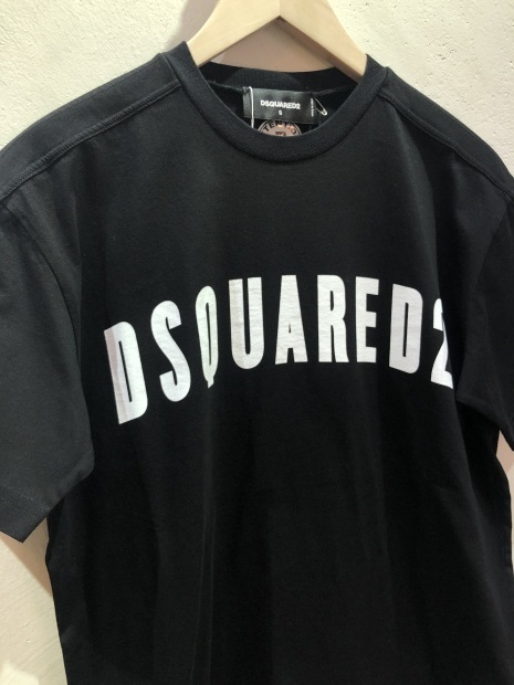 「DSQUARED2 ディースクエアード」新作ロゴTシャツ・ロゴCAP入荷です。_c0204280_14092035.jpg