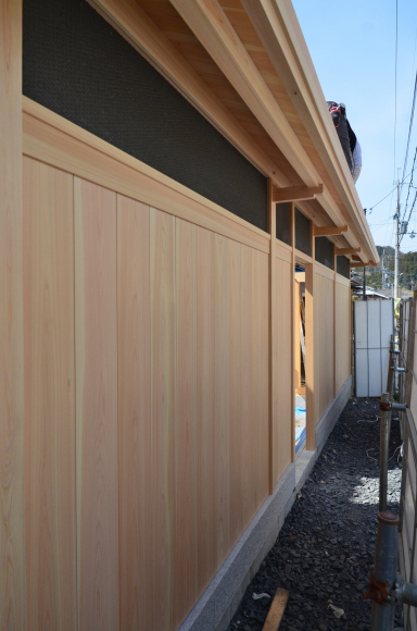 数寄屋門と塀　新築工事_e0164563_09100805.jpg
