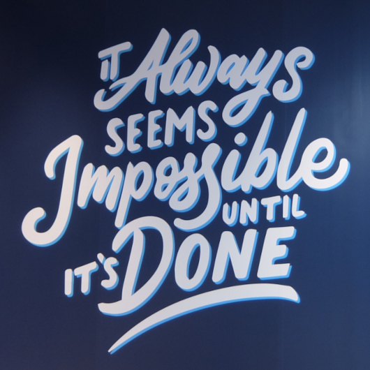 \"It always seems impossible until it\'s done\"（それが成されるまで、いつも不可能に見えるんだ）_b0007805_00044124.jpg