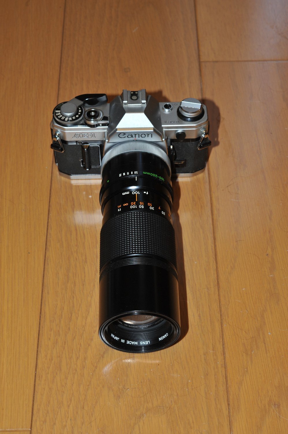 カメラ レンズ(ズーム) 大きくて重くて暗い Canon FD 100-200mm F5.6 で : nakajima akira's 