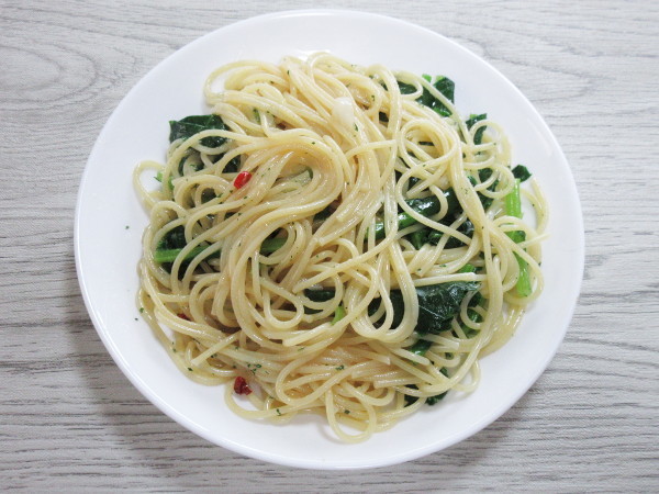 【オーマイ】超にんにくペペロンチーノ_c0152767_20075841.jpg