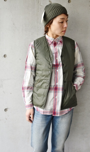 「残り1枚」・・Barbour Light DOWN VEST_d0152280_07231298.jpg