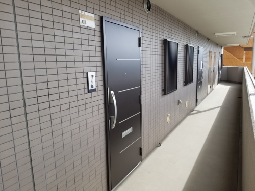 中区・FYビル 玄関ドア交換工事_d0125228_03322509.jpg