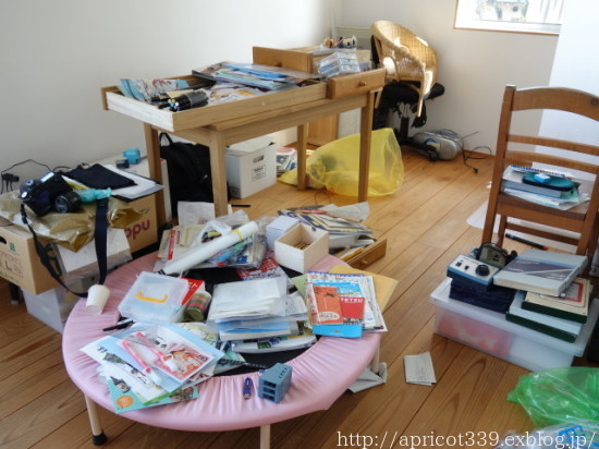 受験後の長男と長女の部屋の片付け_c0293787_16323099.jpg