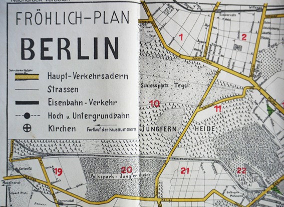 独)ベルリン市街図 多色刷り 1930年頃 : 古書 古群洞 独)ベルリン市街図 多色刷り 1930年頃 : 古書 古群洞