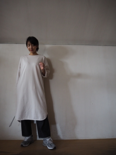 squady サイドZIPワンピ_e0357389_11405157.jpg