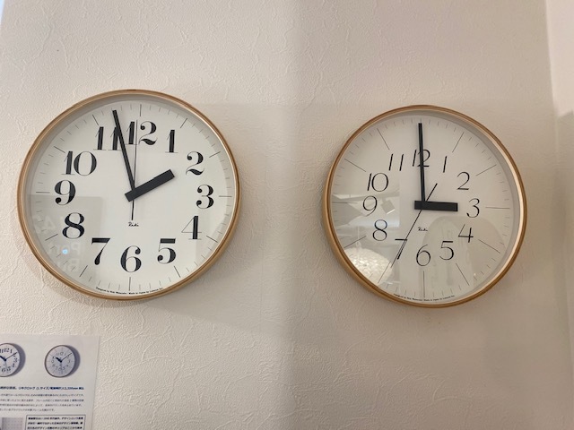 日比谷の時計、RIKI CLOCK、小さな時計、銅の時計、EKI CLOCK