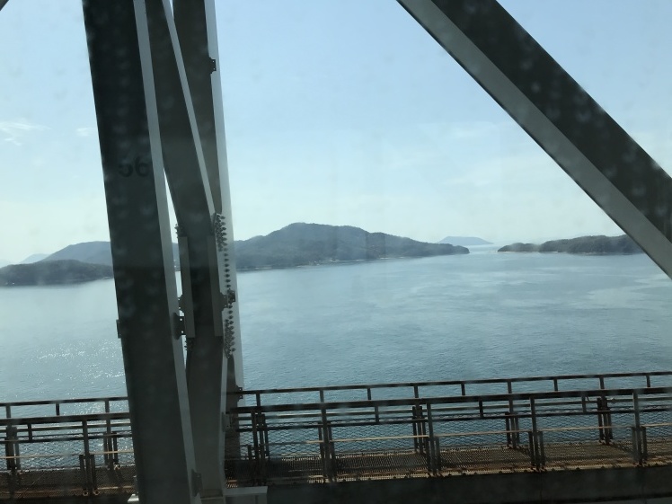 香川へ _b0034072_11045752.jpg