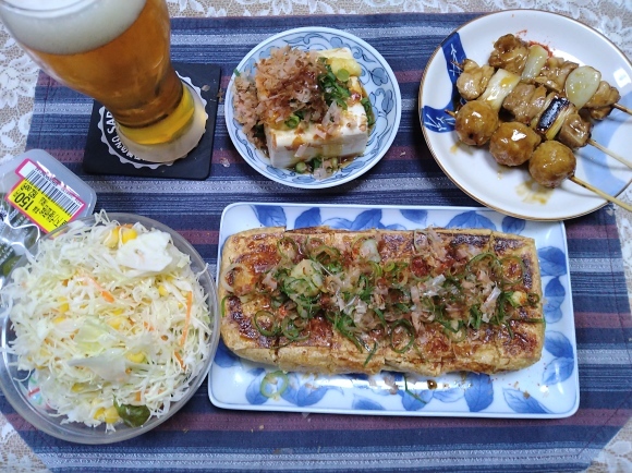 3/26 サッポロサクラビール、宝焼酎焼酎ハイボール前割りレモン、ブドウ割り、日本一の焼き鳥、栃尾の油揚げ@自宅_b0042308_11050105.jpg