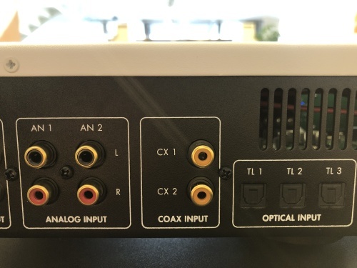 Electrocompanietの新製品プリメインアンプ_c0113001_17595572.jpeg