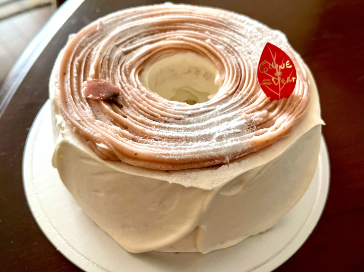 桜のシフォンケーキ♪(ヴェールの丘)_c0212604_06594919.jpeg