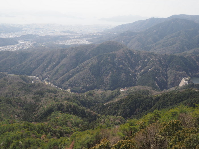 窓ヶ山・向山登山（白川登山口から）_c0116915_00262121.jpg
