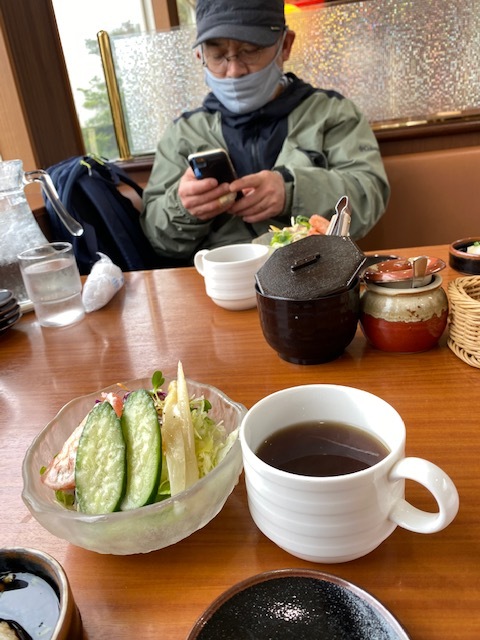 月曜日は糸島ランチ情報_f0232994_19484634.jpg