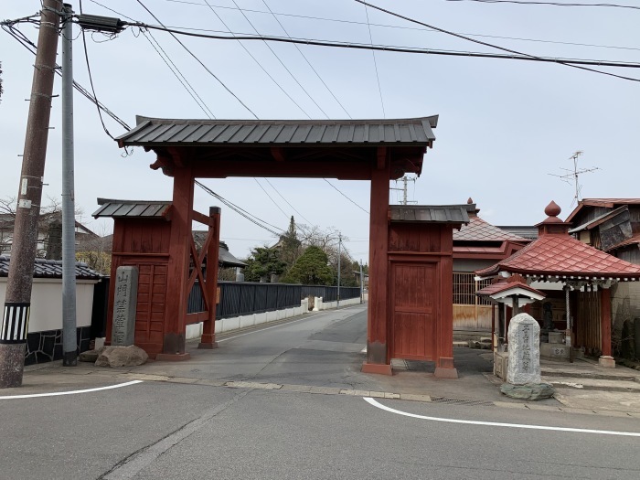 赤門_b0150120_16564530.jpg