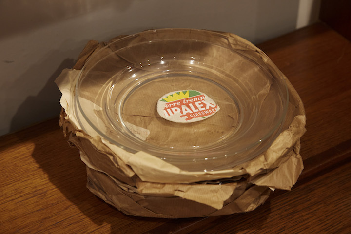 \"La cantine popote M-1952 pour officiers / DOUZE ASSIETTES PLATES\"ってこんなこと。_c0140560_18192184.jpg