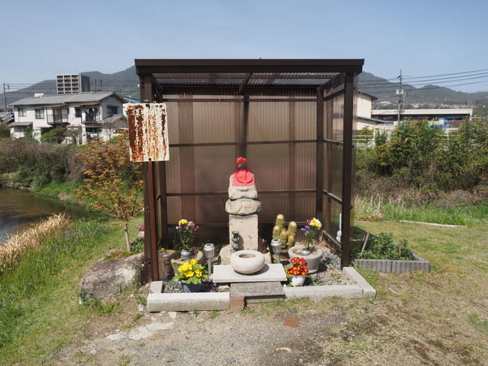 花散歩(石内川と八幡川沿い)_c0116915_00374036.jpg