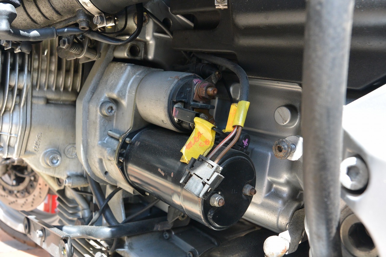 BMW R1100RSホールセンサー修理 そして・・・・・・・_a0330739_12313031.jpg