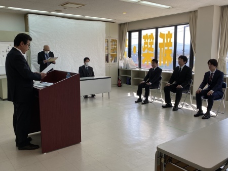 伸和ハウス 令和3年入社式_e0150787_14462053.jpeg