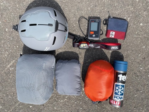 ザックの中、お見せします！　2021/3/12利尻山_d0198793_15163872.jpeg