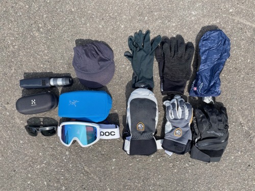 ザックの中、お見せします！　2021/3/12利尻山_d0198793_15164240.jpeg