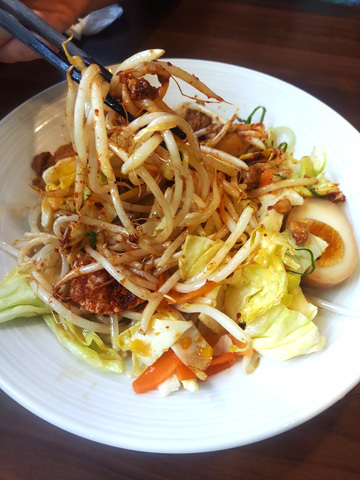 好漢飯~いながら謎のアジア飯_b0145843_21241855.jpg