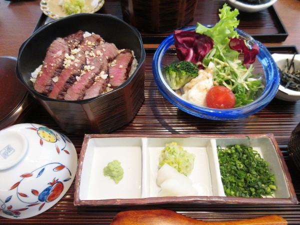 うなぎ・日本料理 澤千_c0152767_10202075.jpg