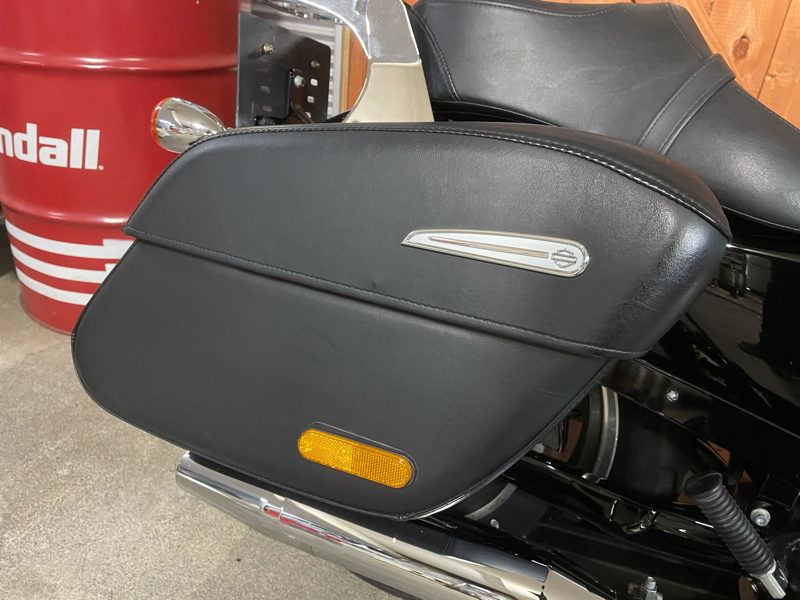 新着ハーレー入荷情報 & 保管出し完了のお知らせ_d0348774_08382514.jpg