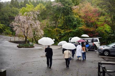 和装の撮影よ予定してたスタジオ近くの宇倍神社......._b0194185_18252212.jpg