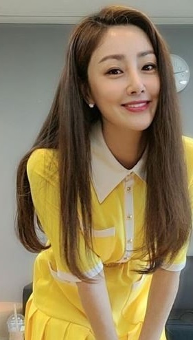 劇団四季の女優出身 オ ナラ 日本語も堪能 ニックネームも独特 Skyキャッスルで名演技が高評価 韓国芸能人の紹介 整形 top 劇団四季の女優出身 オ ナラ 日本語も堪能 ニックネームも独特 Skyキャッスルで名演技が高評価 韓国芸能人の紹介 整形 top