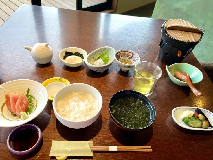 朝ごはん・2日分♪ @ 独り温泉旅(あうら橘)_c0212604_21250547.jpeg