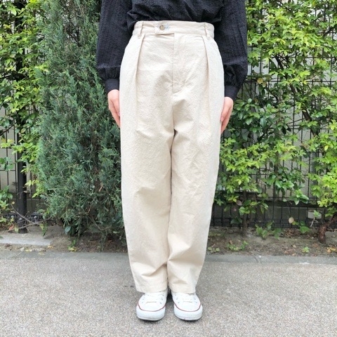 定価8.1万 DUSK PANTS 白 SIZE 32 商品はお値下げ可能 lanewayseven.com.au