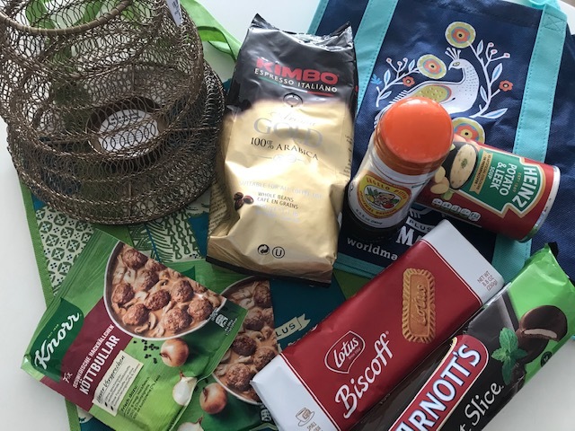 ワールドマーケットでお買物 (エコバッグも可愛い)_d0269832_20011932.jpeg