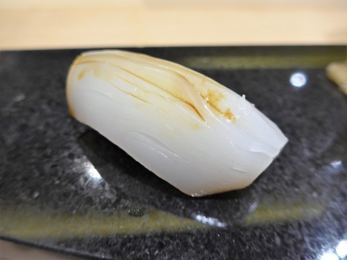 恵比寿「鮨 心白」へ行く。_f0232060_00115802.jpg