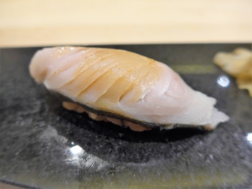 恵比寿「鮨 心白」へ行く。_f0232060_00335204.jpg